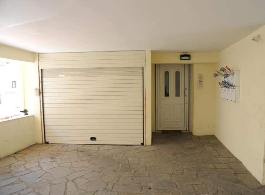 M&T Apartment Kavala Exterior photo
