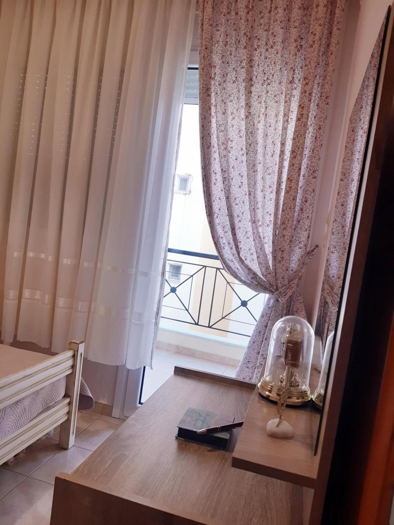 M&T Apartment Kavala Exterior photo