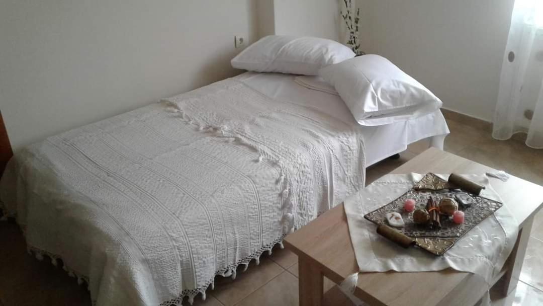 M&T Apartment Kavala Exterior photo